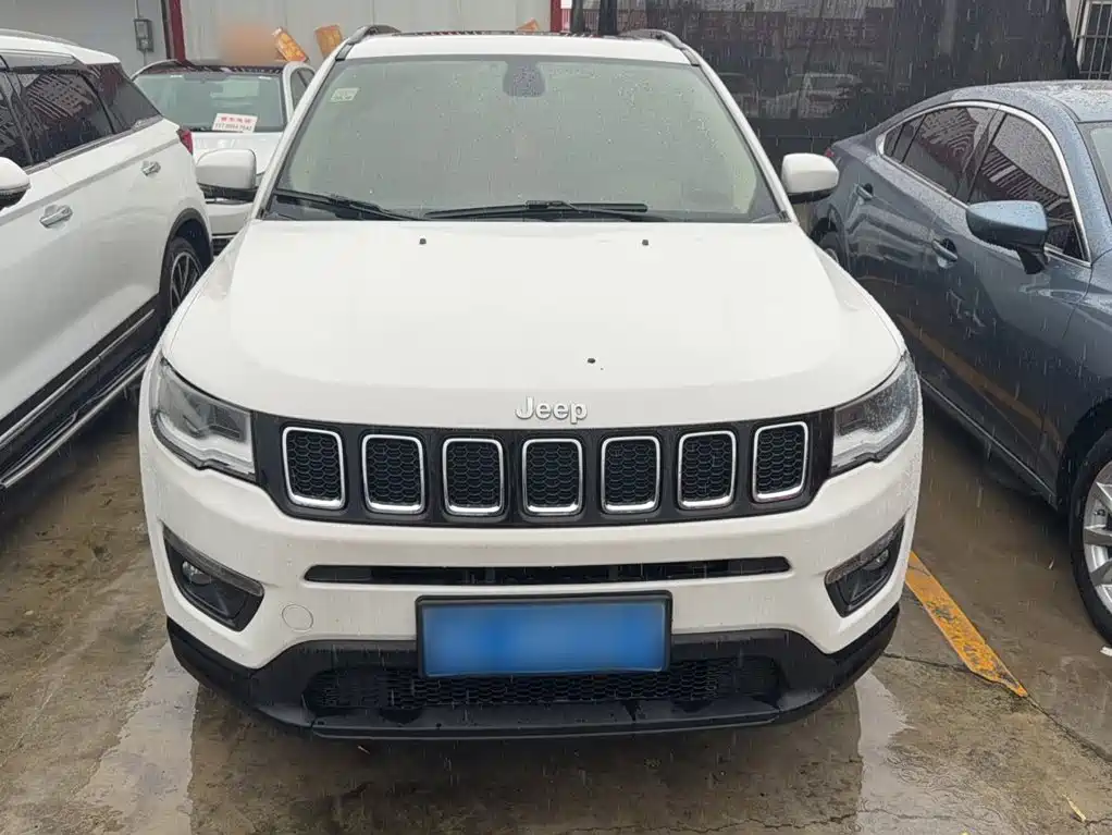 Jeep Compass — миниатюра 25