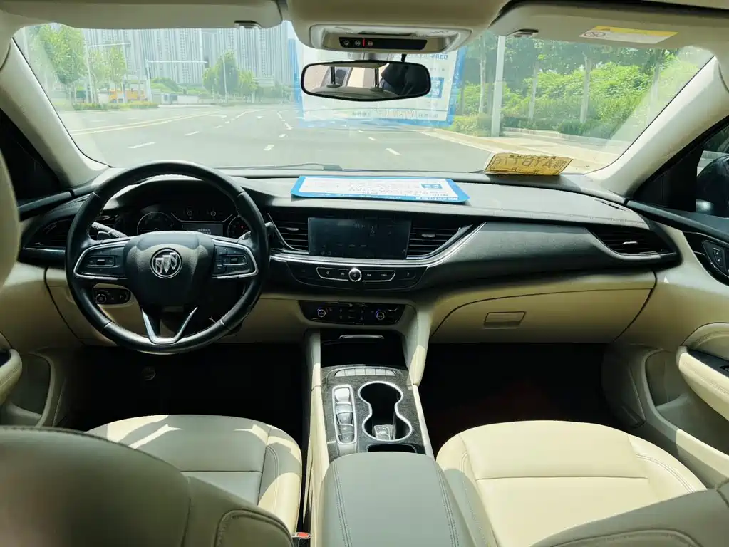 Buick Regal — миниатюра 7