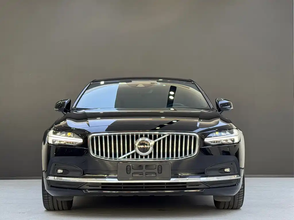 Volvo S90 — миниатюра 2