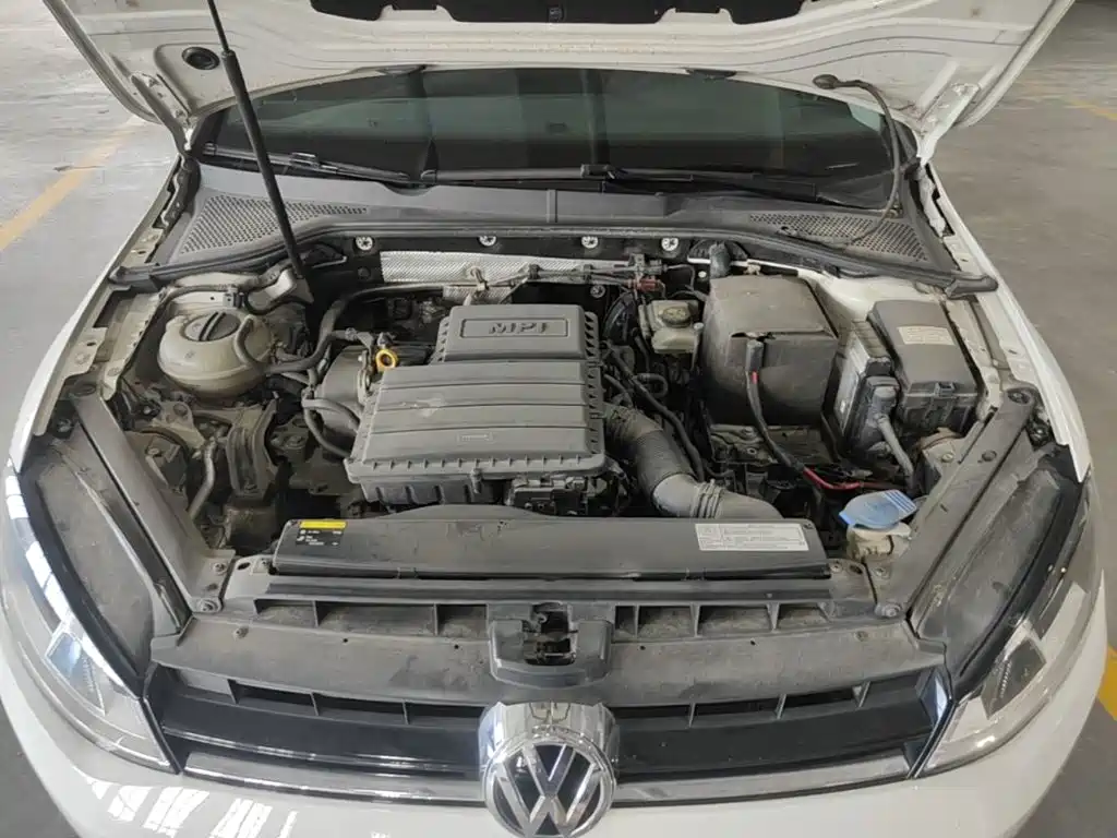 Volkswagen Golf — миниатюра 20