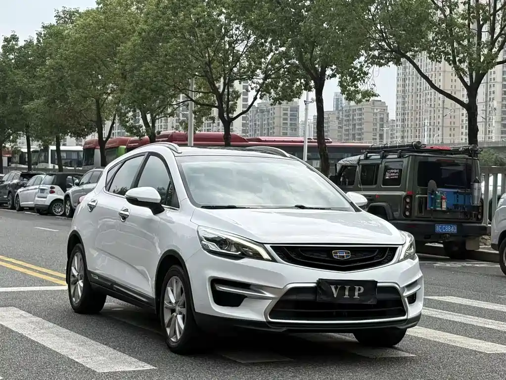 Geely Emgrand GS — миниатюра 3
