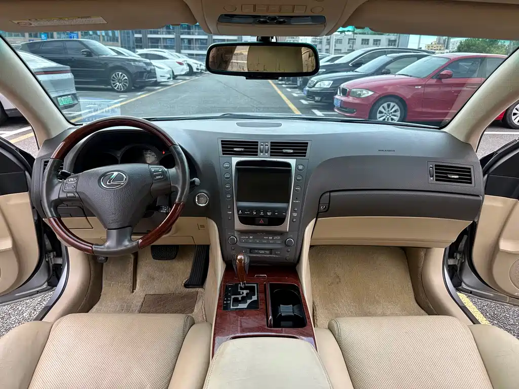 Lexus GS — миниатюра 4