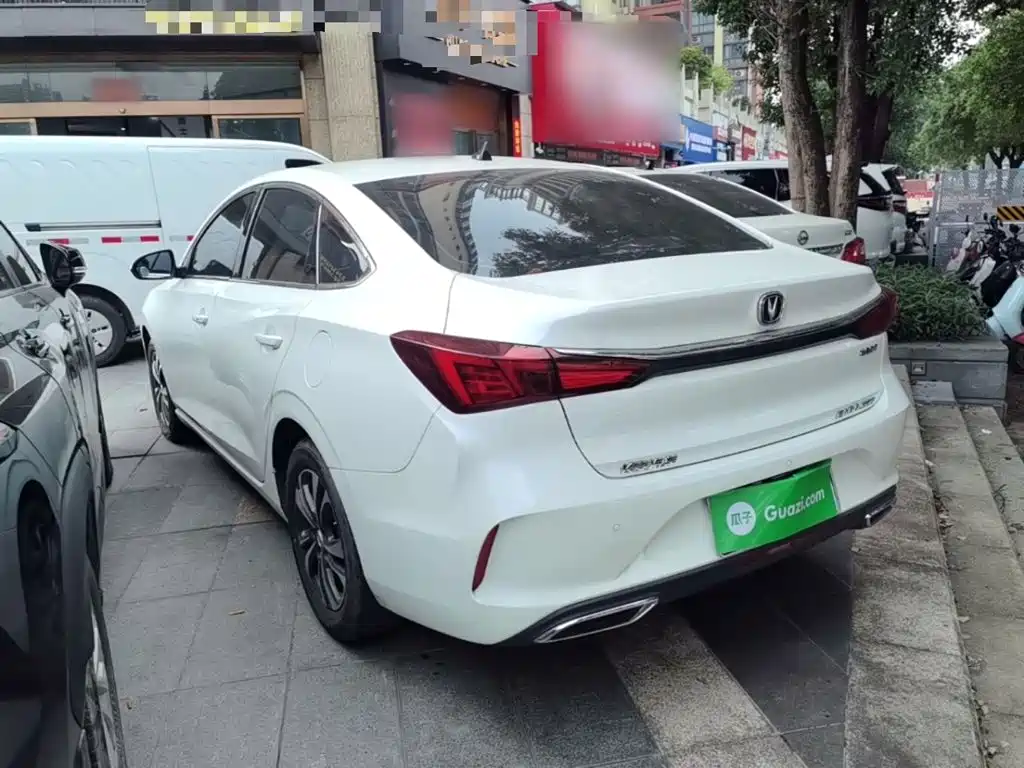 Changan Eado — миниатюра 5