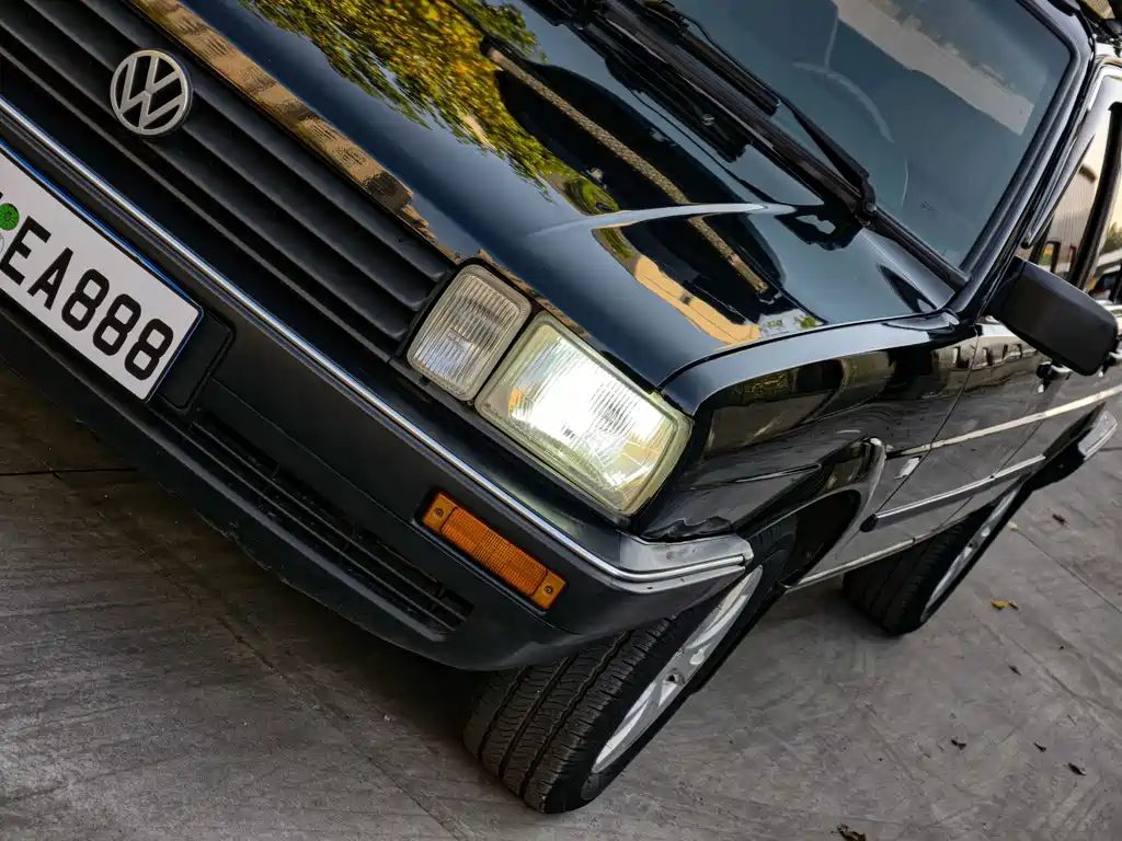 Volkswagen Santana Classic — миниатюра 5
