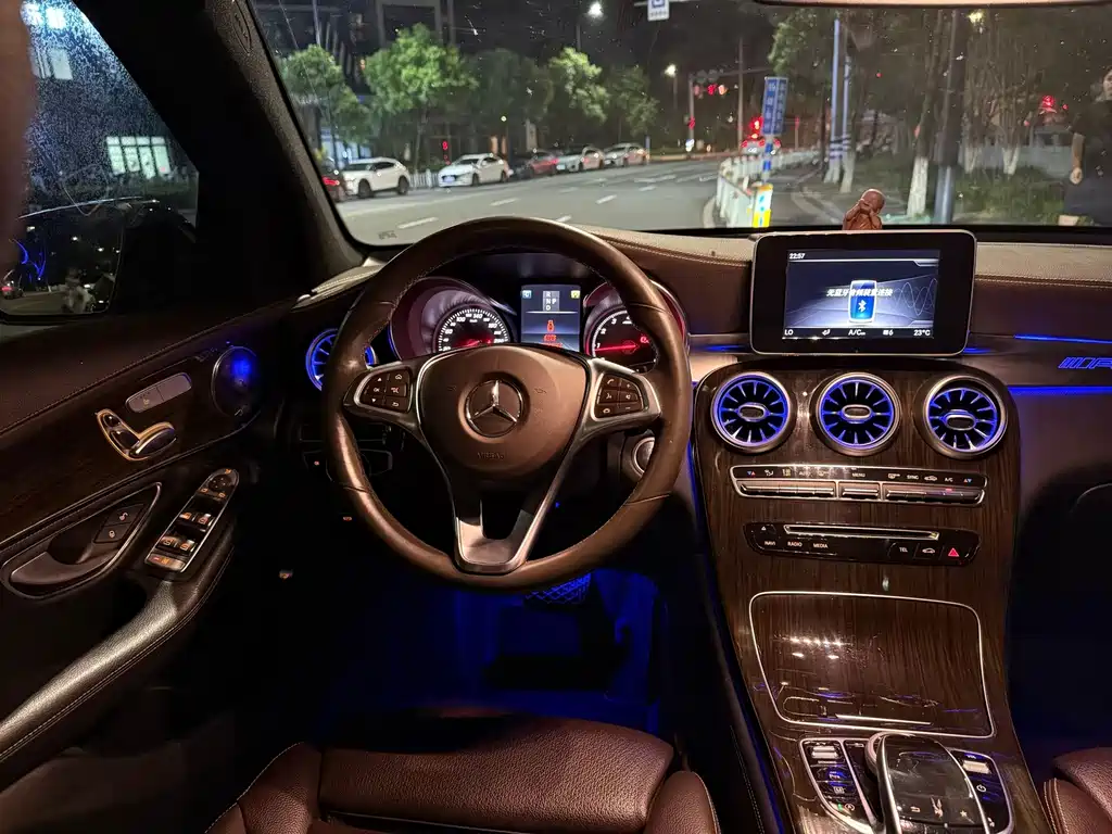 Mercedes-Benz GLC — миниатюра 6