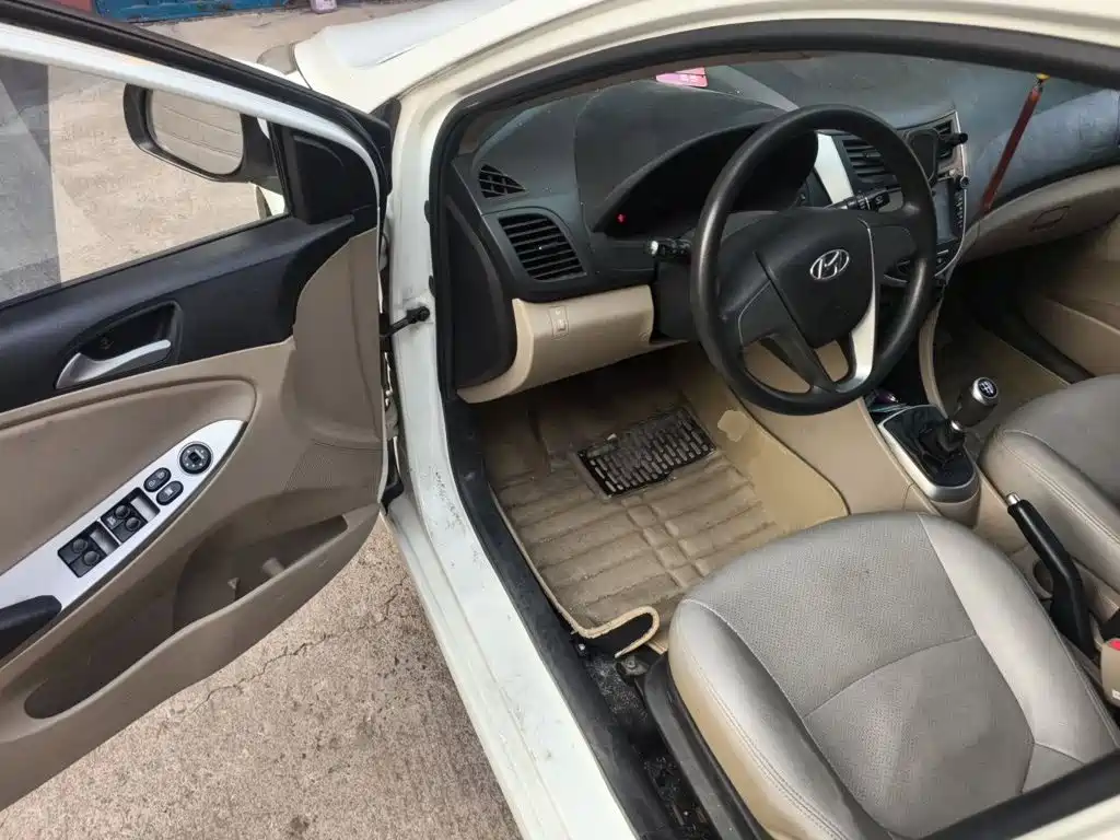 Hyundai Verna — миниатюра 17
