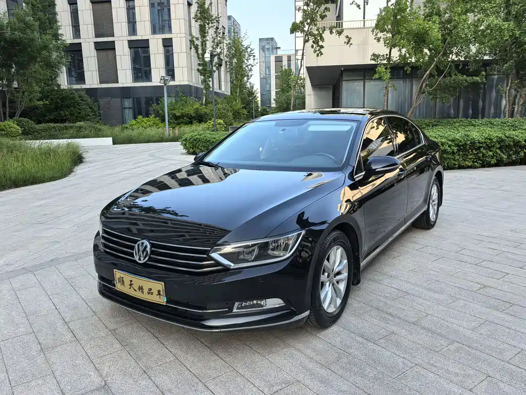Купить Volkswagen Magotan
