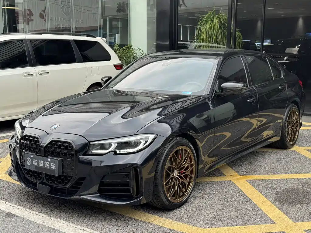 BMW 3 Series 2021