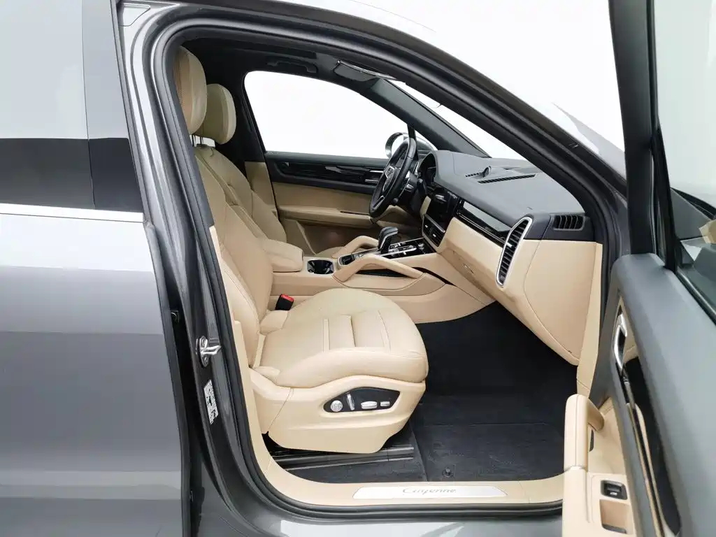 Porsche Cayenne Hybrid — миниатюра 23