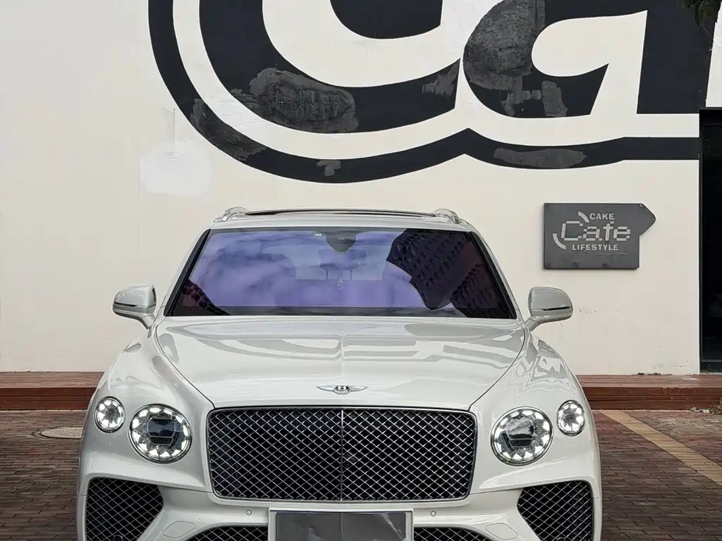 Bentley Bentayga — миниатюра 2