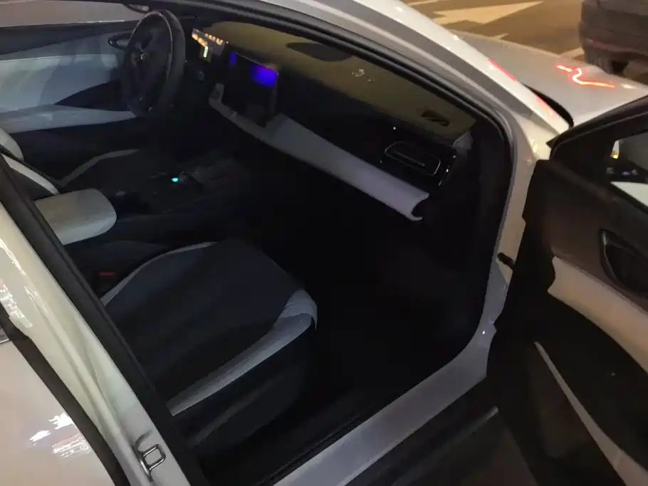 BYD Seal 06 — миниатюра 8