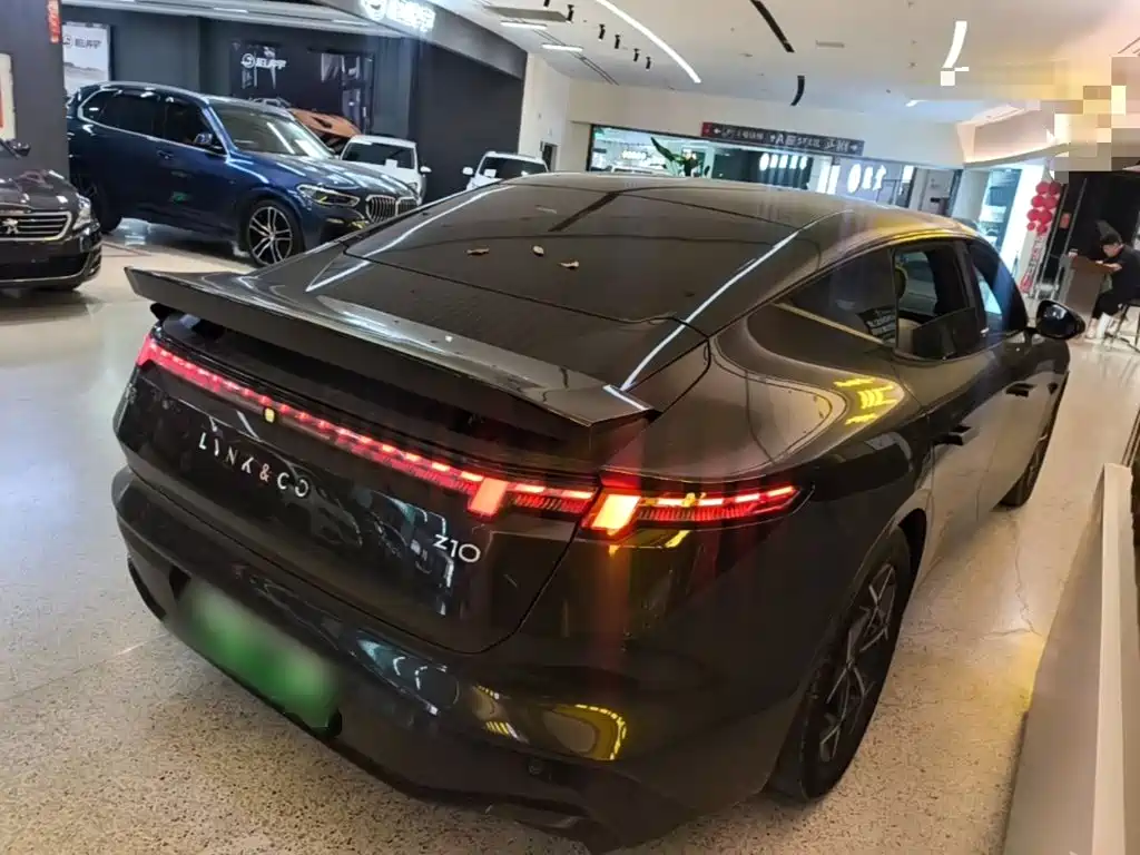 Lynk & Co Z10 2024 STARBUFF 95kWh 766km