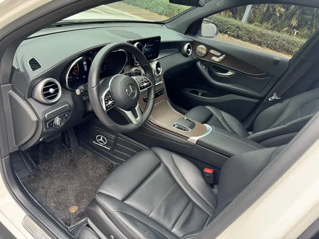 Mercedes-Benz GLC 2020 GLC 300 L 4MATIC