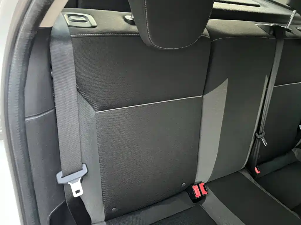 Ford Focus — миниатюра 18