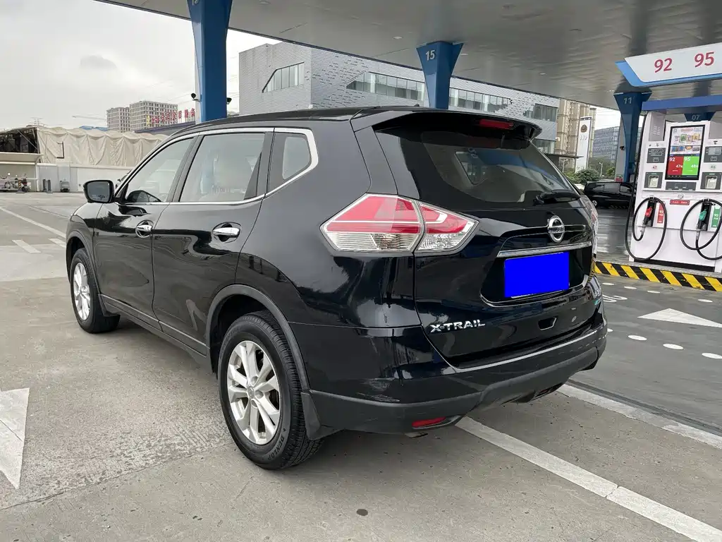 Nissan X-Trail — миниатюра 8