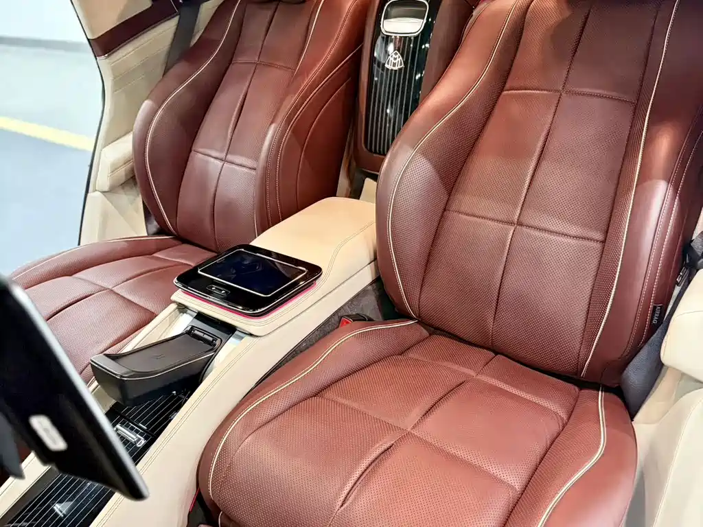 Mercedes-Benz GLE (Import) — миниатюра 7