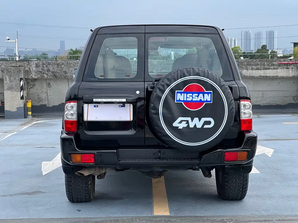 Nissan Patrol 2004 4800 GRX