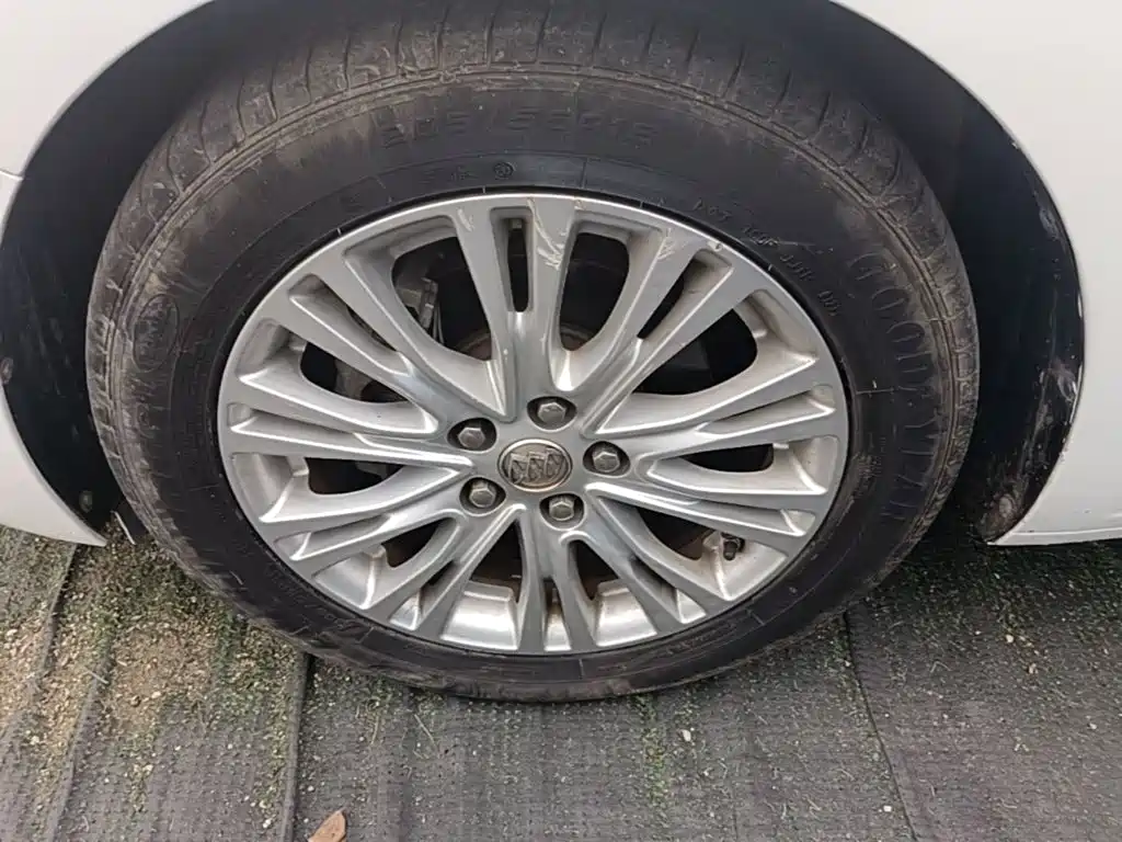 Buick Excelle — миниатюра 23