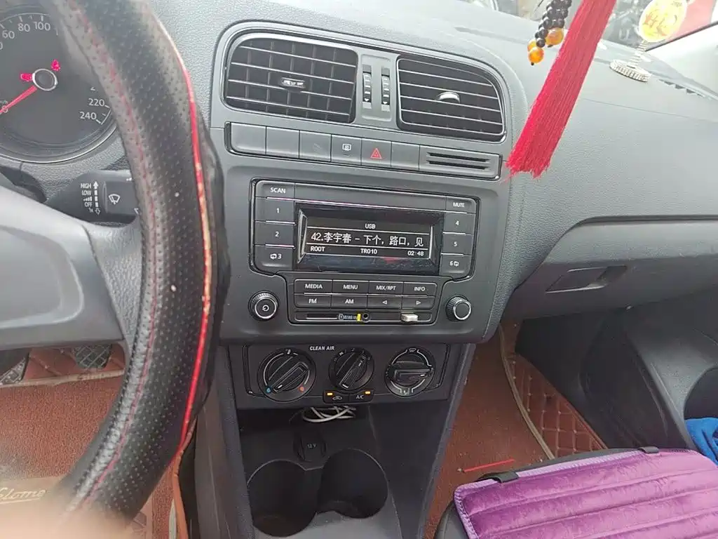 Volkswagen Polo — миниатюра 9