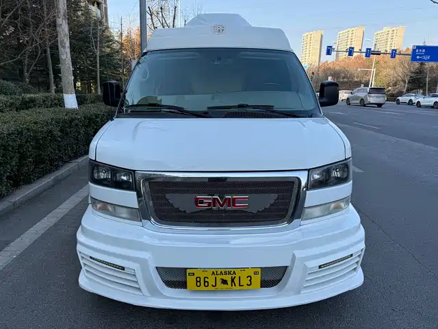 gmc savana