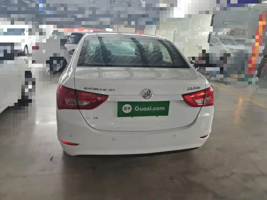Buick Excelle — миниатюра 6