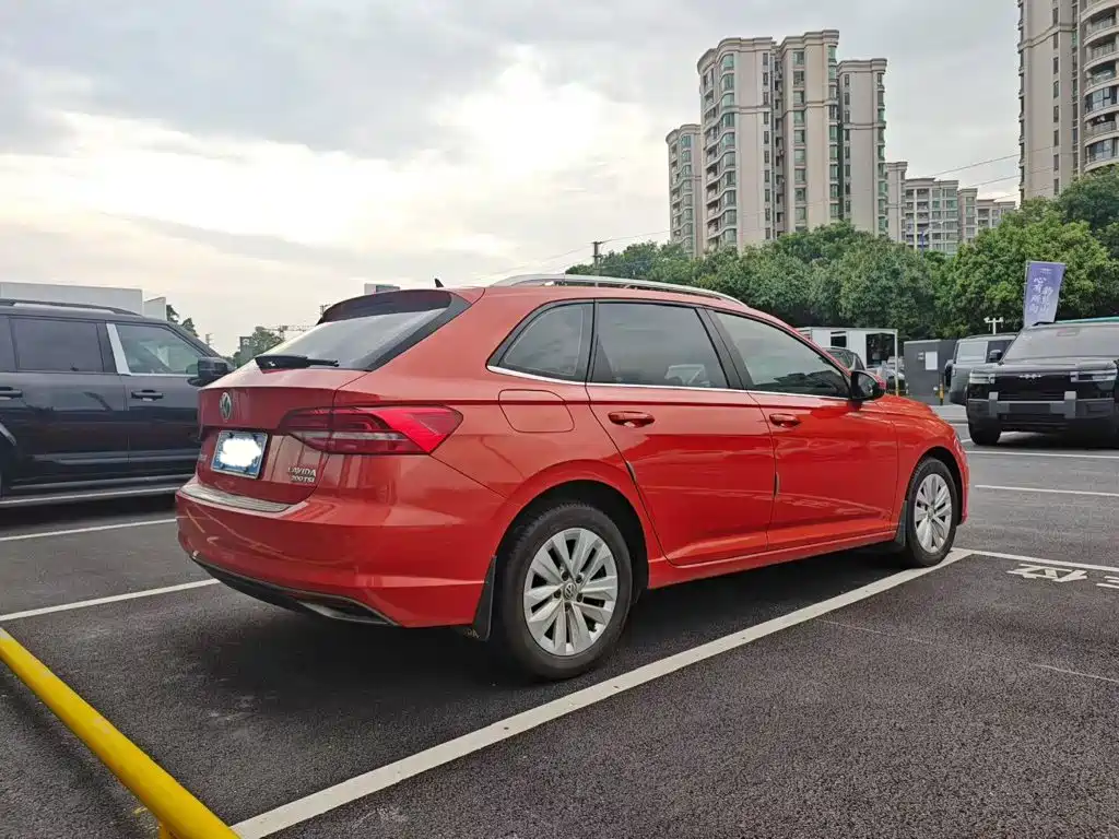 Volkswagen Lavida — миниатюра 10