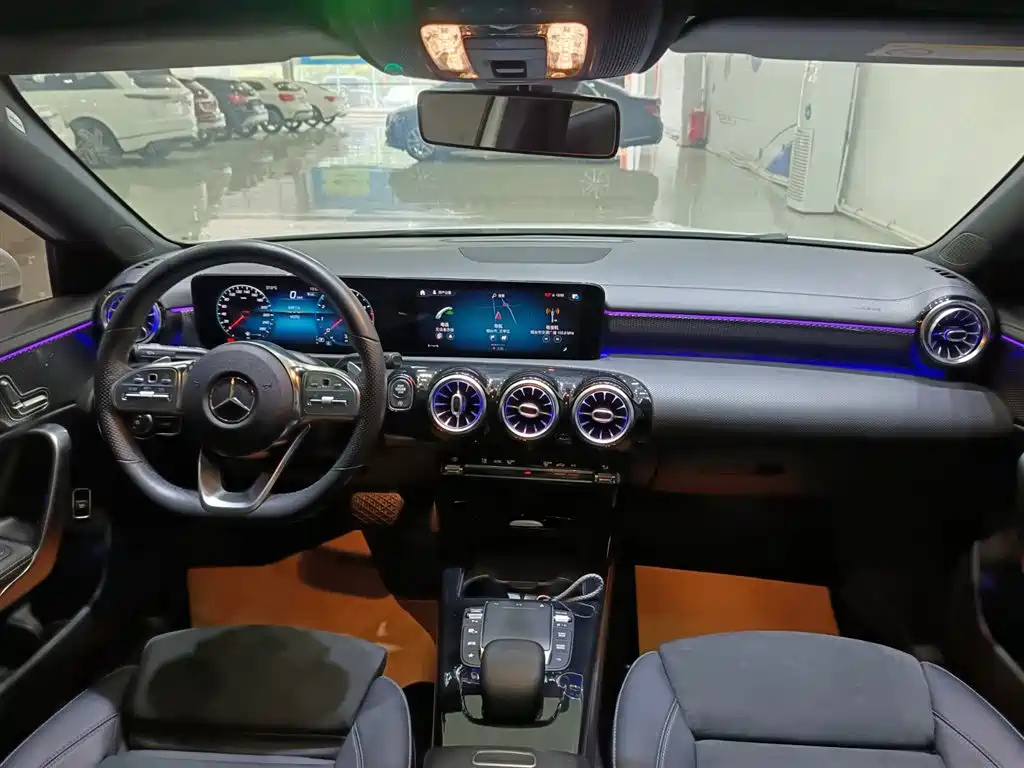 Mercedes-Benz A-Class A 2021 A 200 L Sport Fashion
