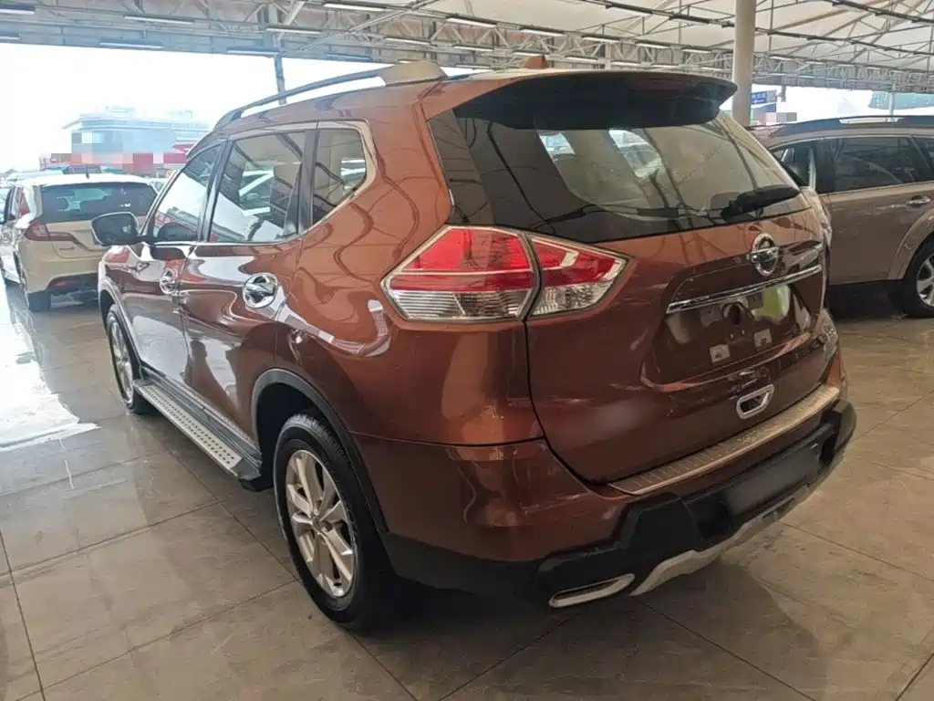Nissan X-Trail — миниатюра 5