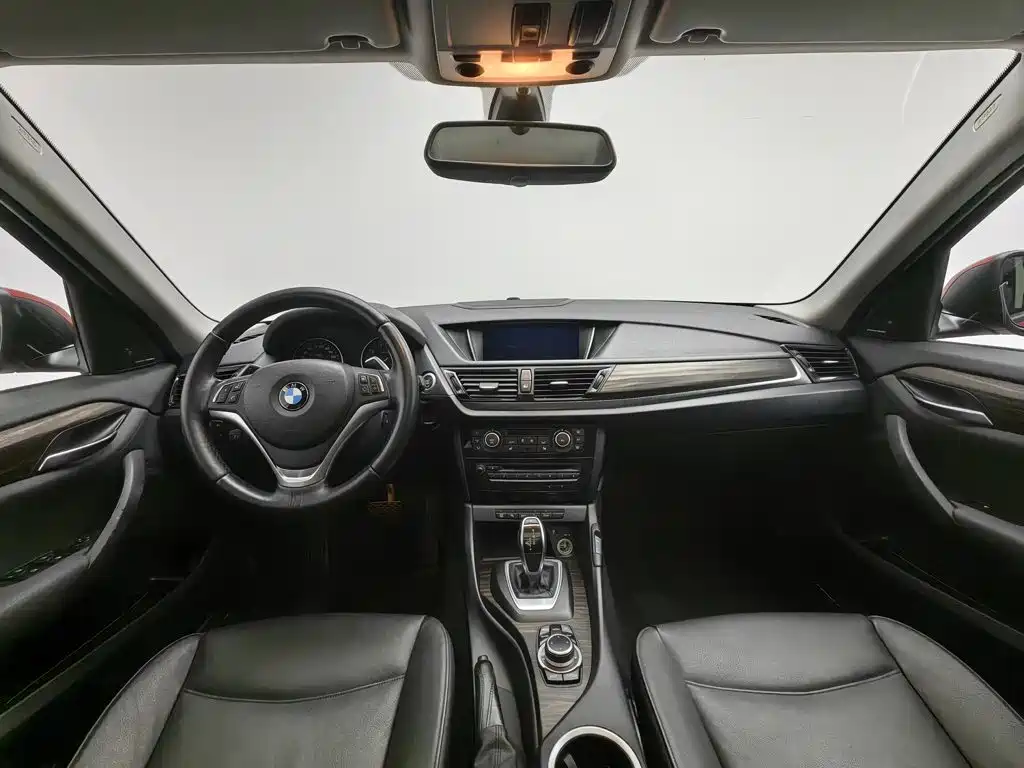 BMW X1 — миниатюра 5