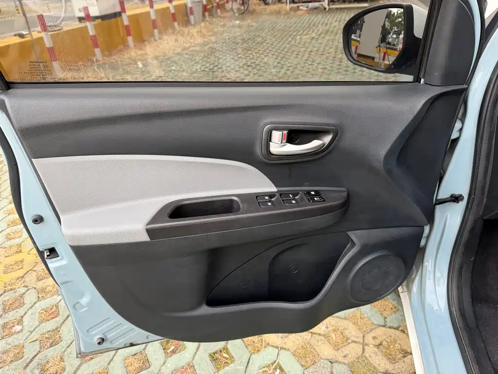 Changan Benben E-Star — миниатюра 14