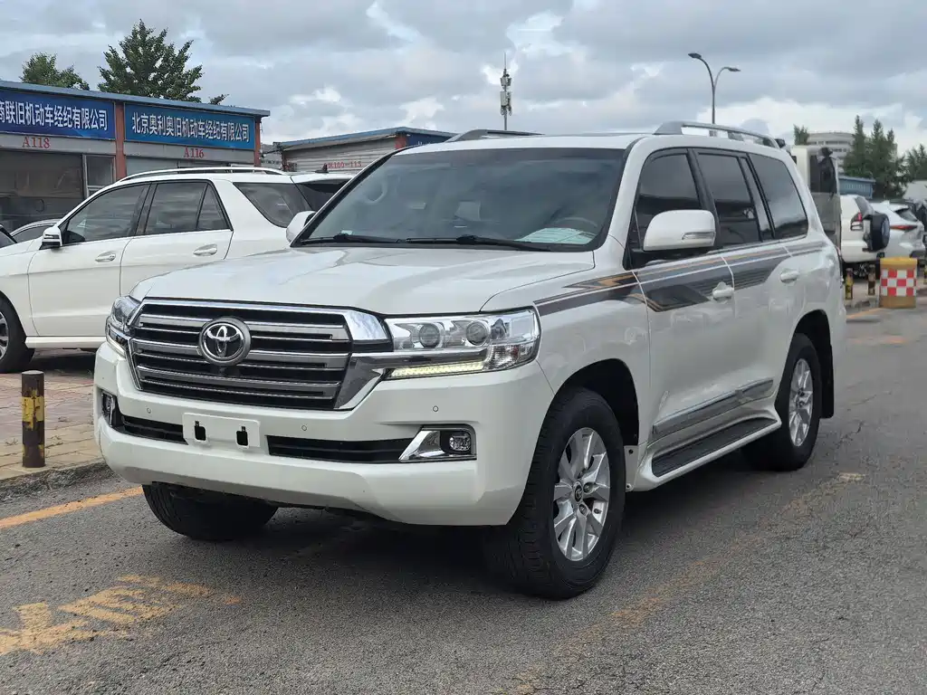 Toyota Land Cruiser 2018