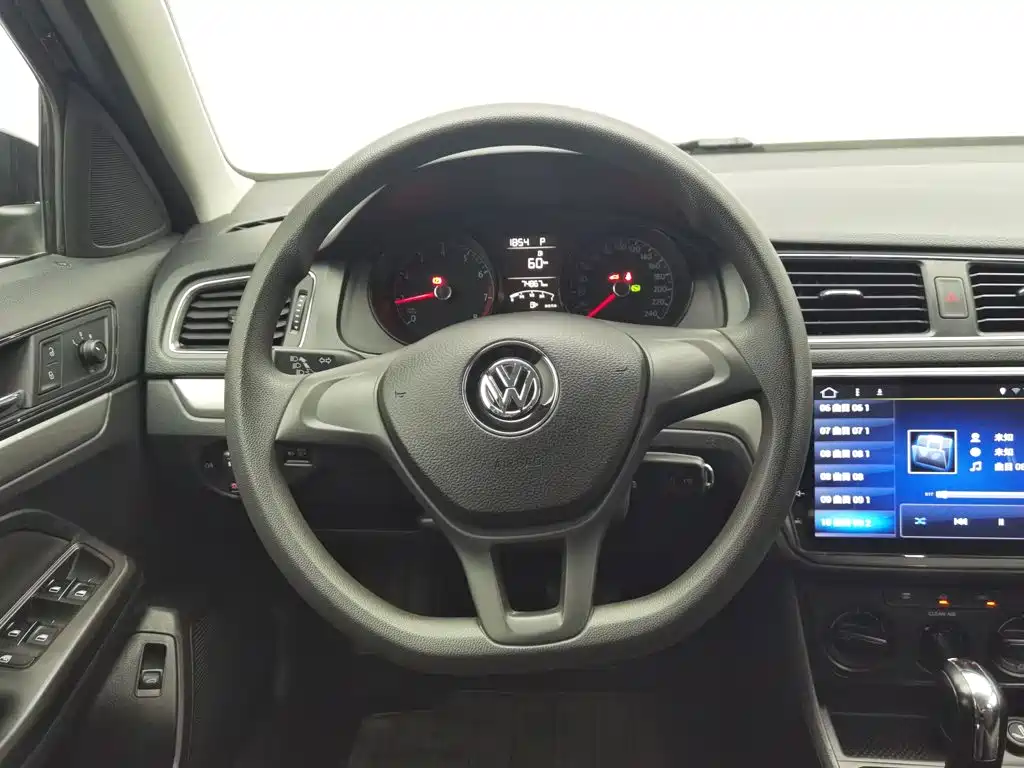 Volkswagen Lavida — миниатюра 11