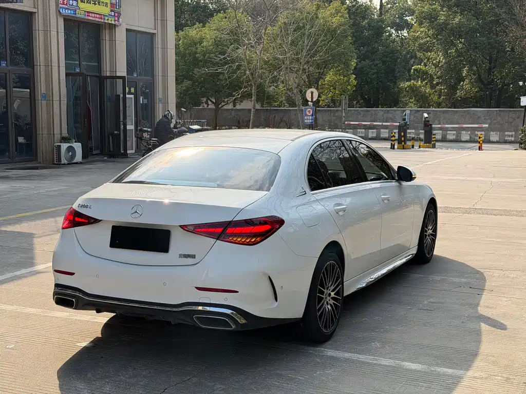 MERCEDES-BENZ C CLASS