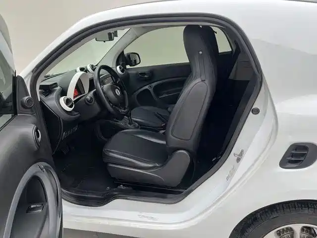 smart Smart Fortwo — миниатюра 18