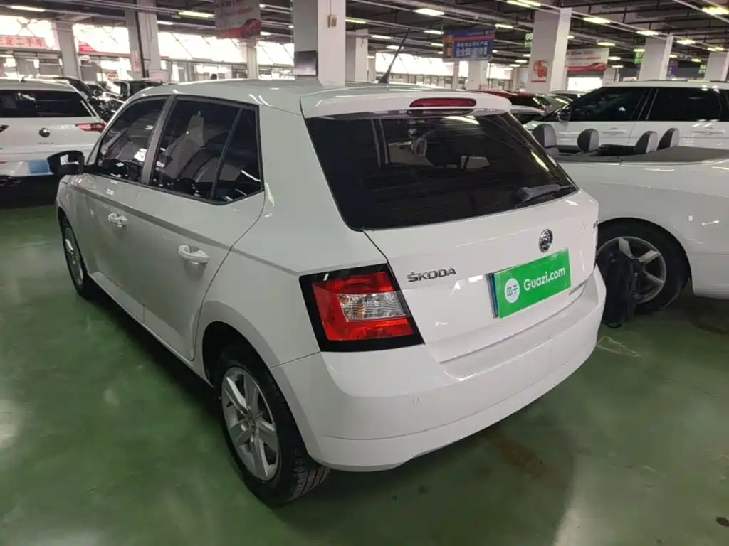 Skoda Fabia — миниатюра 5