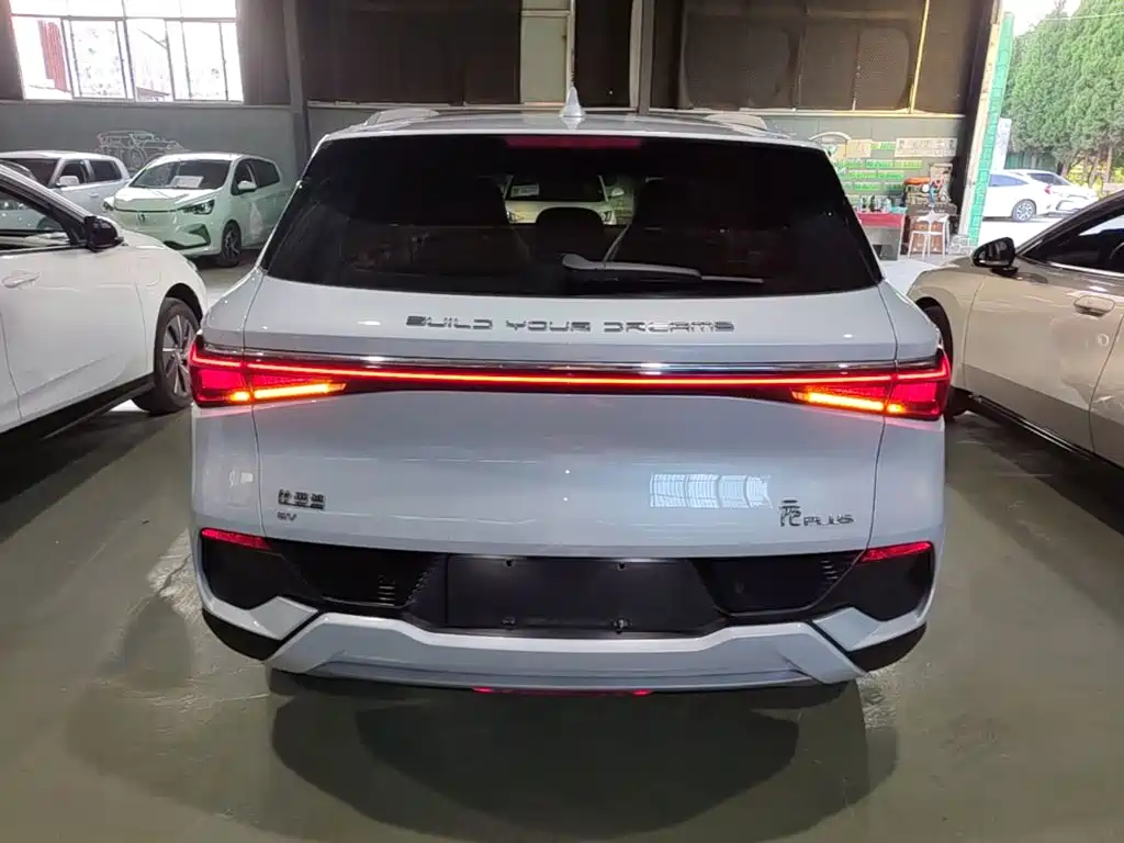 BYD Yuan Plus — миниатюра 6