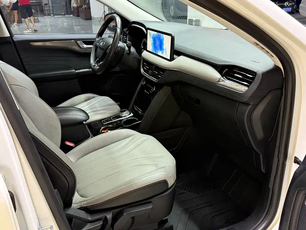 Ford Escape — миниатюра 12