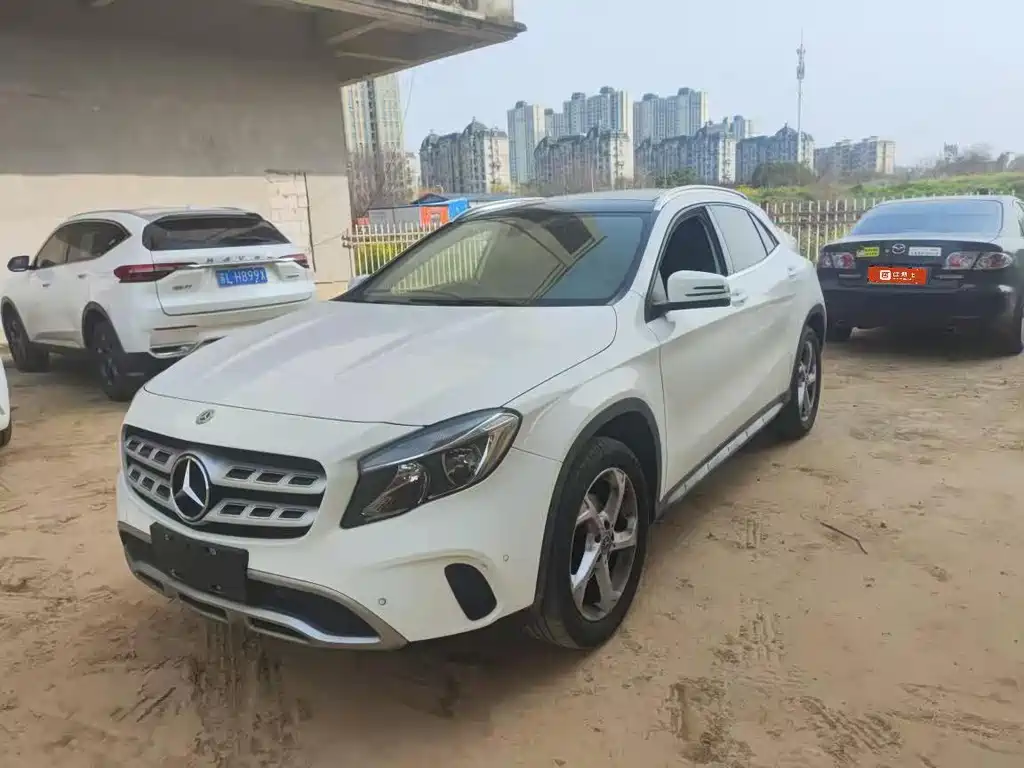 Mercedes-Benz GLA 2018
