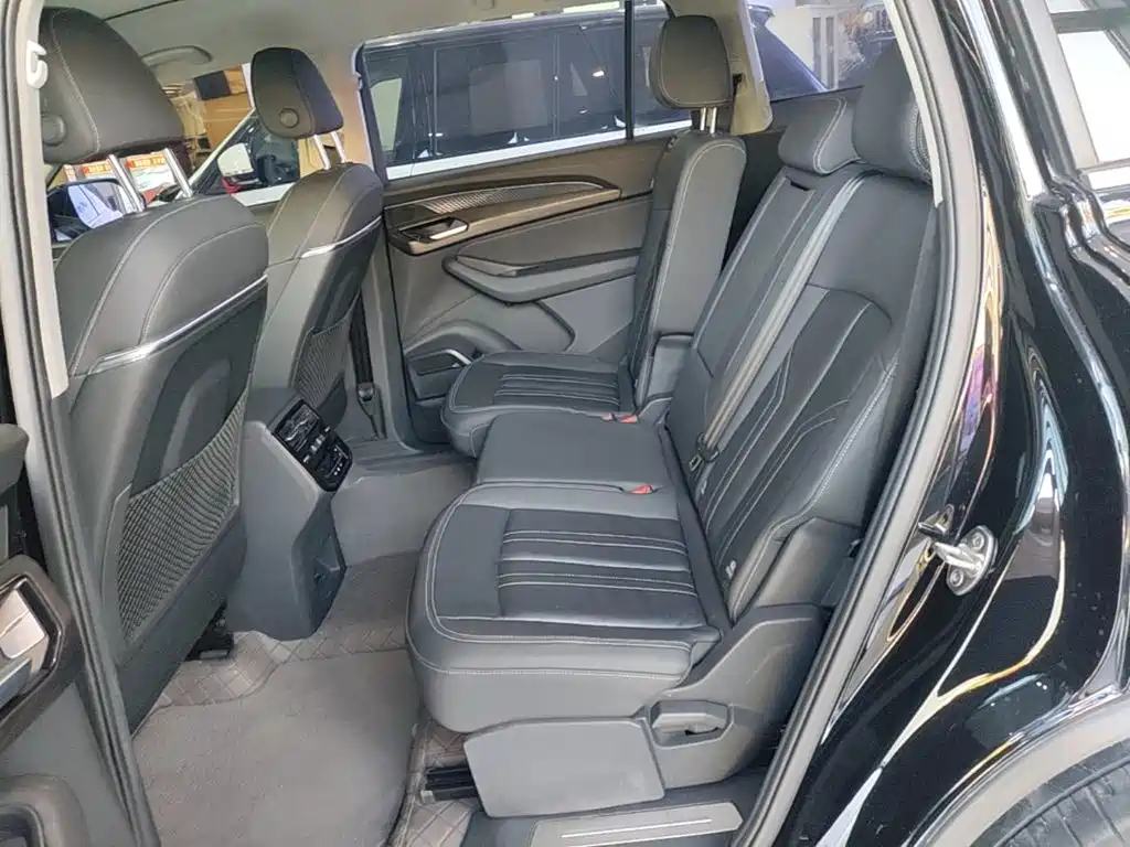 Audi Q6 — миниатюра 17