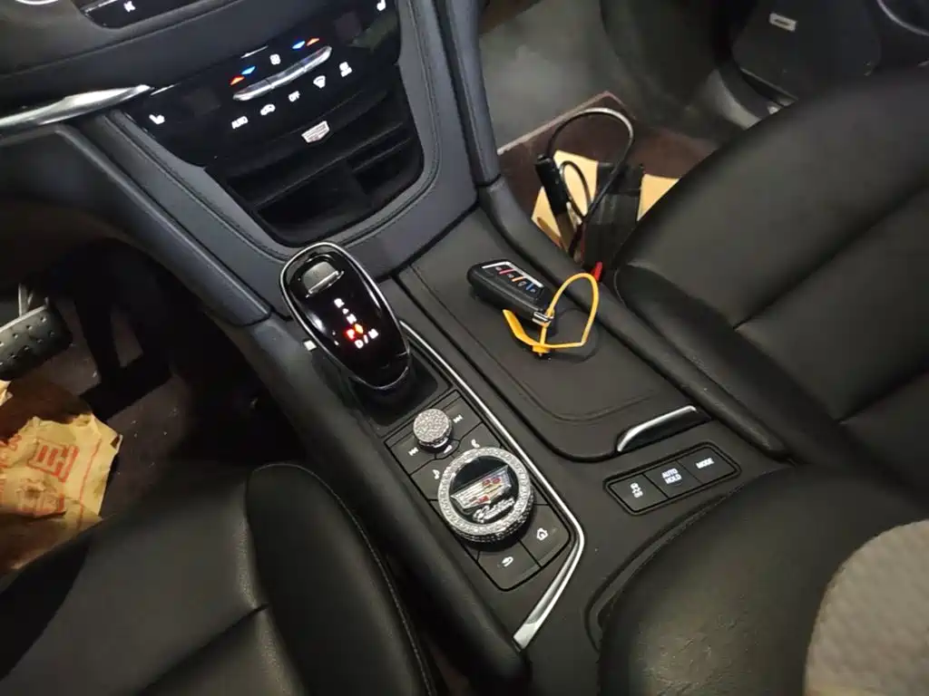 Cadillac XT5 — миниатюра 14