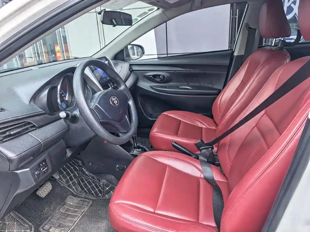 Toyota Vios FS — миниатюра 8