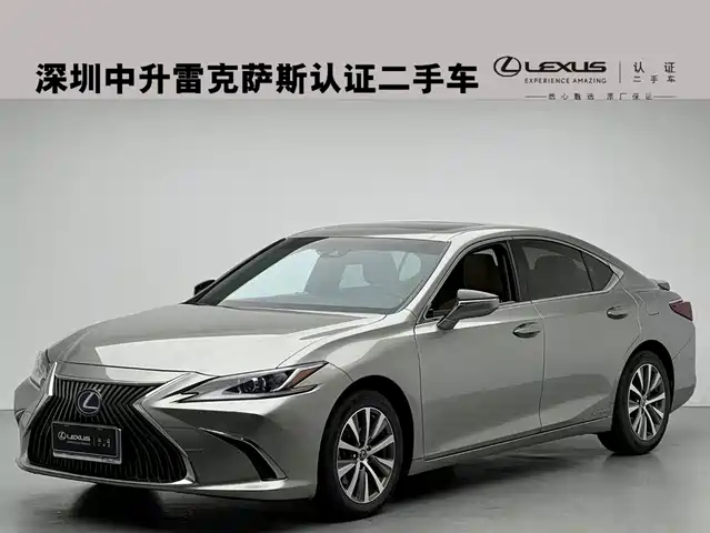 LEXUS ES 2018