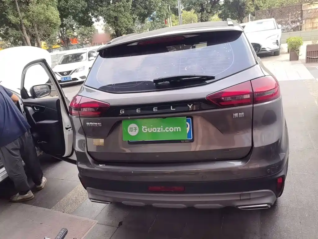 Geely Boyue — миниатюра 6