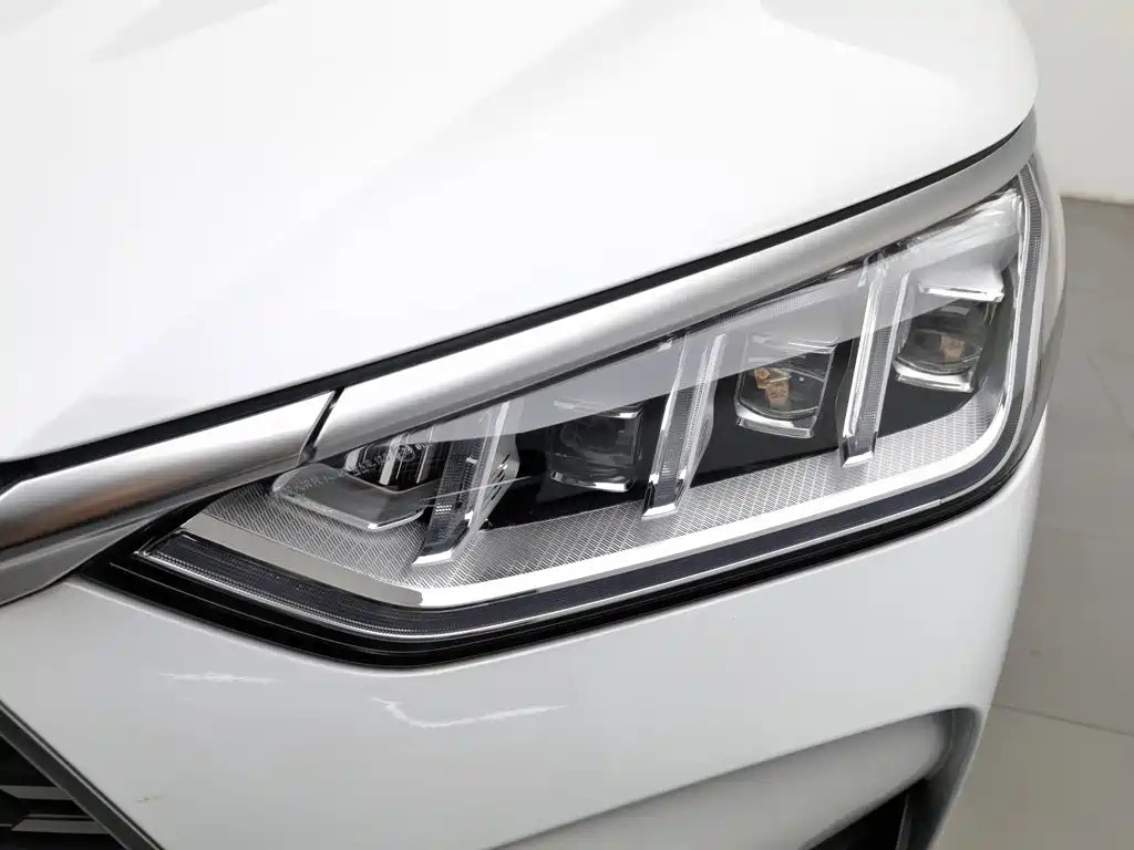 BYD PLUS — миниатюра 7