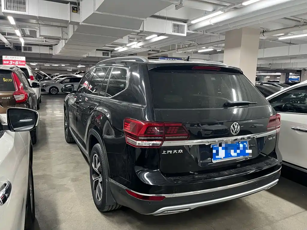 Volkswagen Teramont — миниатюра 8