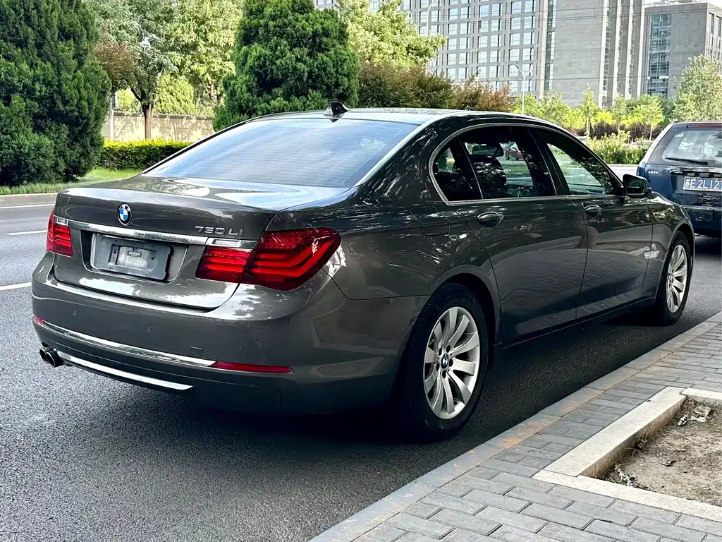BMW 7 Series 7 2013 730Li Luxury