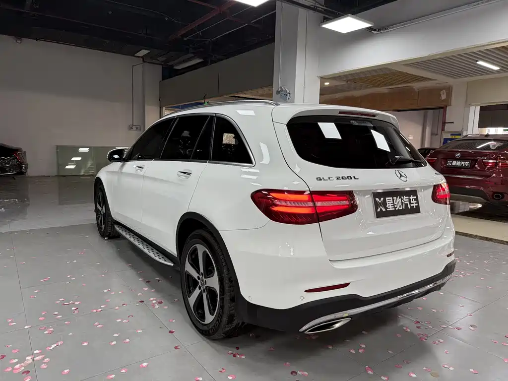 Mercedes-Benz GLC 2019 GLC 260 L 4MATIC Luxury