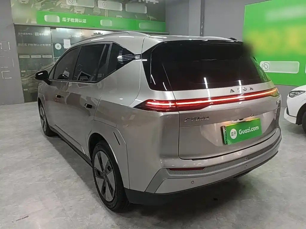 Aion AION Y — миниатюра 5