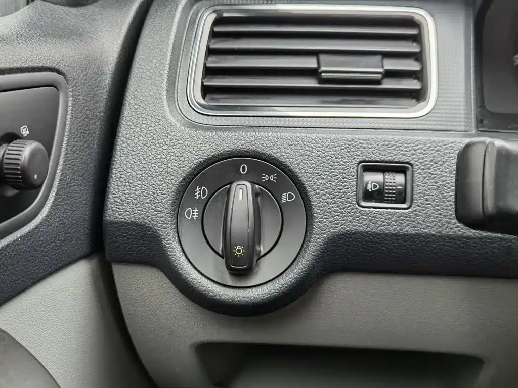 Skoda Rapid — миниатюра 21