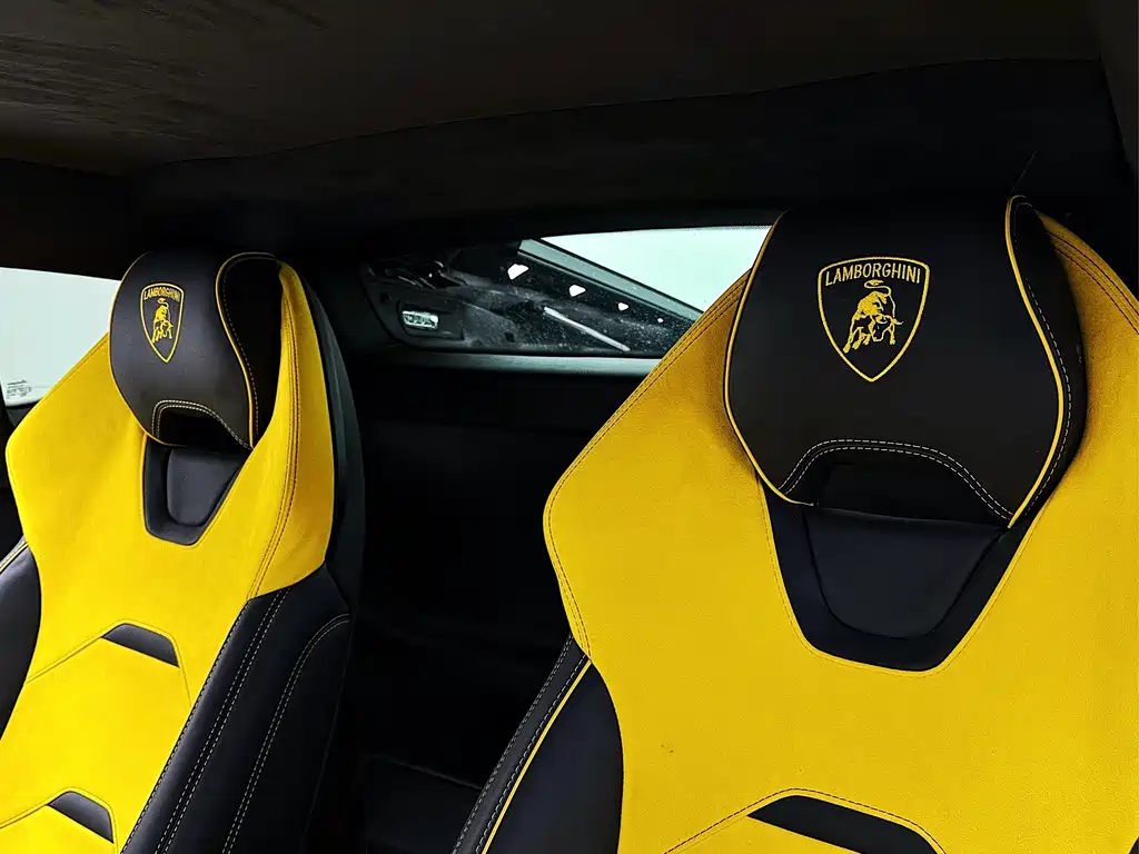 LAMBORGHINI HURACÁN